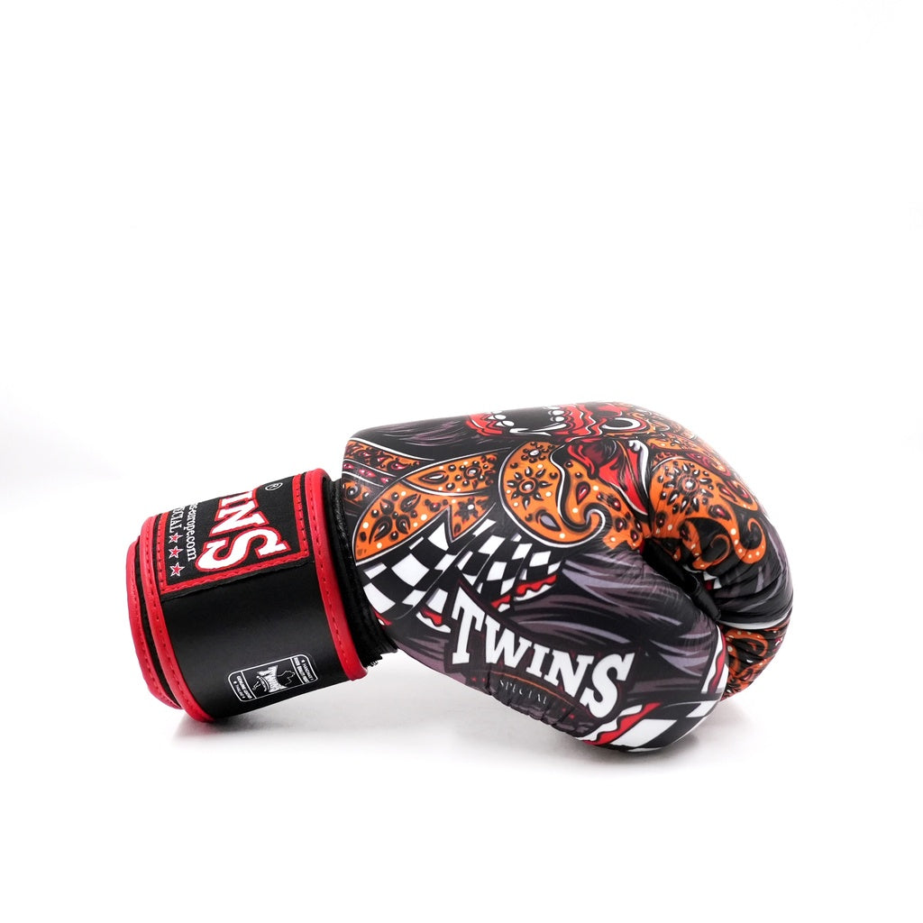 Twins boxing gloves