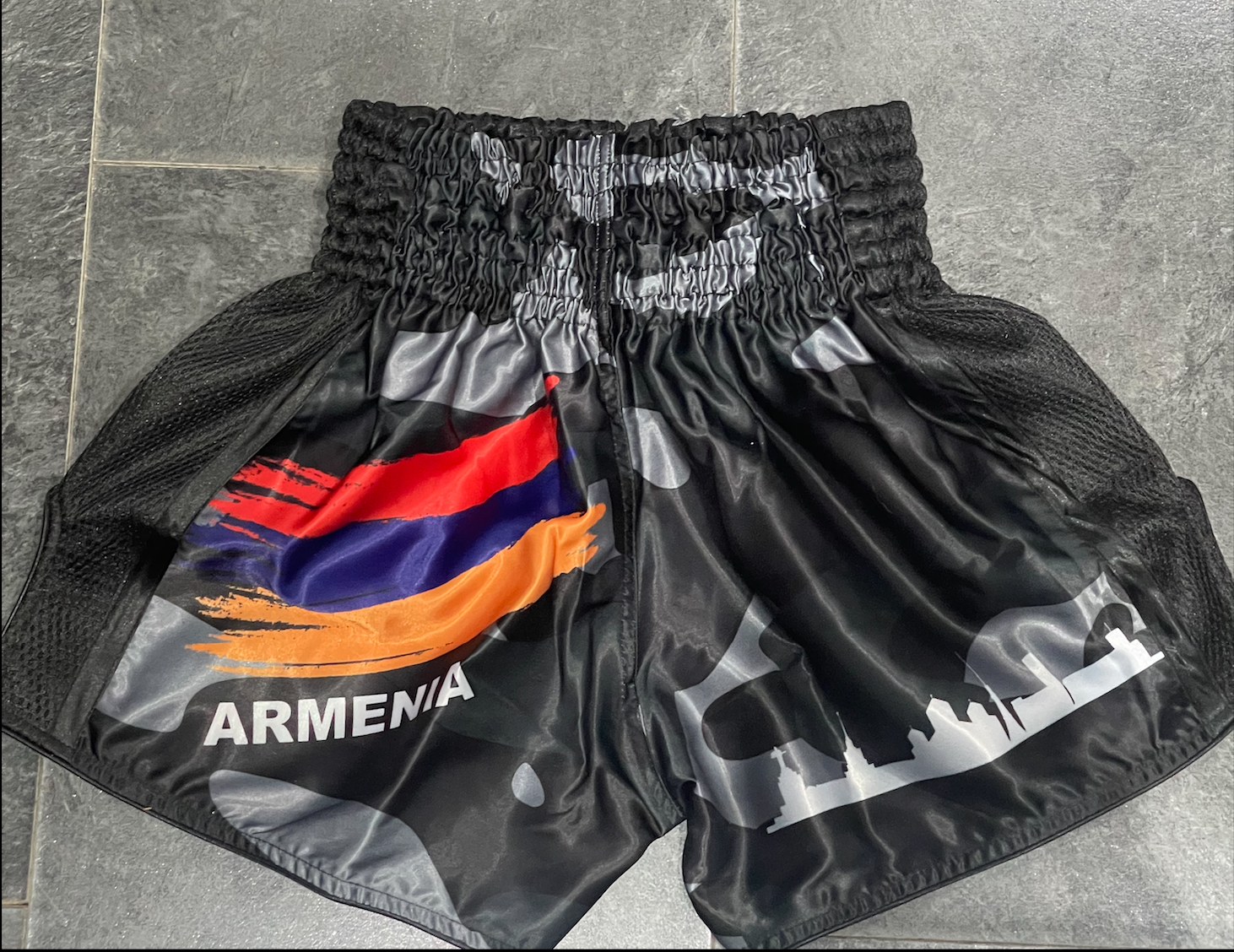 Armenië Muay Thai Short skyline