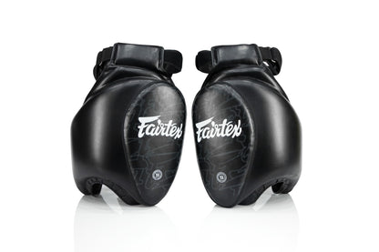 Fairtex x Booster beenbeschermer - Booster Fight Store