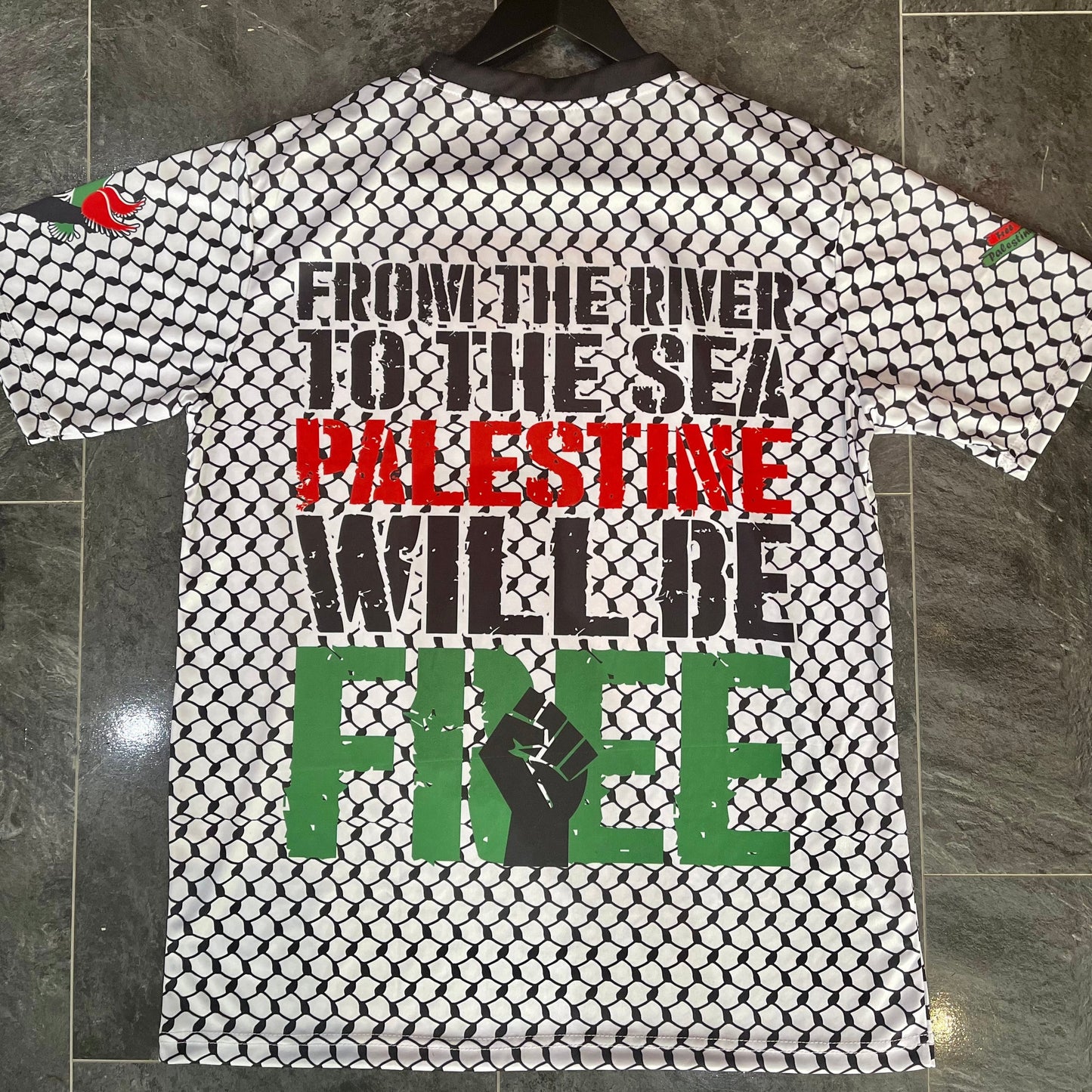 Free Palestina shirt from the river to the sea